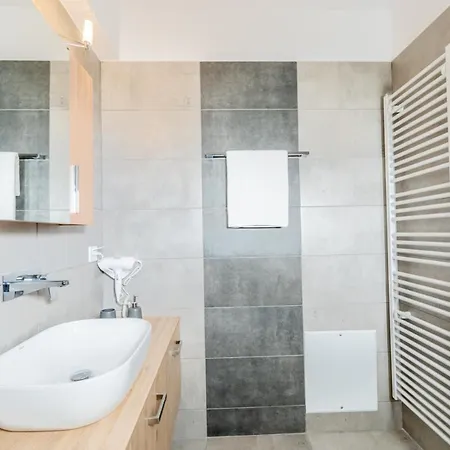 Apartment Iaira Athens
