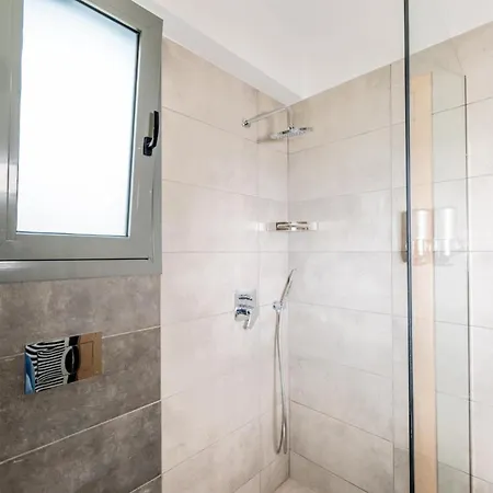 Apartment Iaira