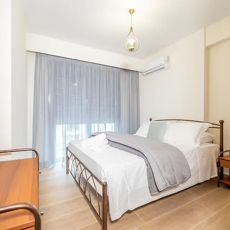 Apartment Iaira *