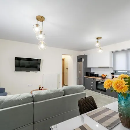 Apartment Iaira